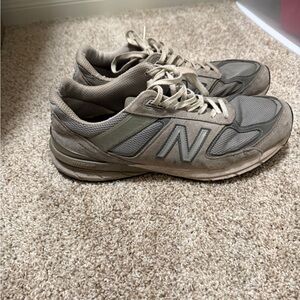 Men’s New Balance 990v5 Athletic Sneakers